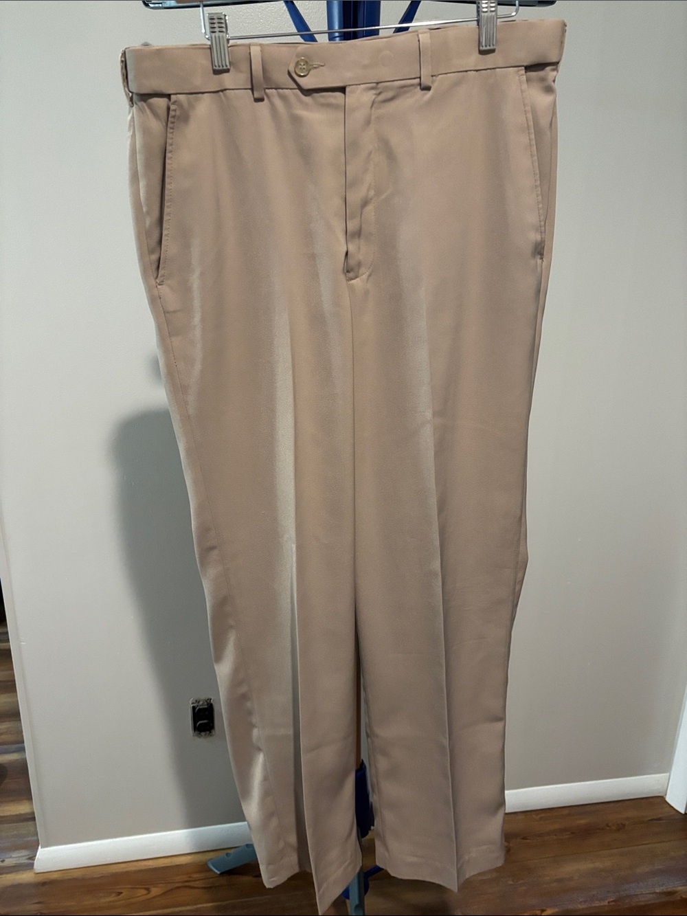 Windham Pointe Men's Tailored Tan Dress Pants — Classic Straight Fit